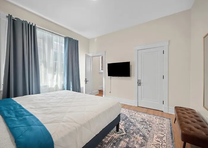 Unique Highland Park 2 Bdr Loft Sleeps 5 Apartment Pittsburgh