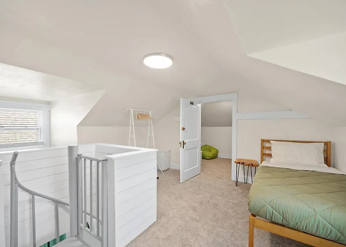 Apartment Unique Highland Park 2 Bdr Loft Sleeps 5 *